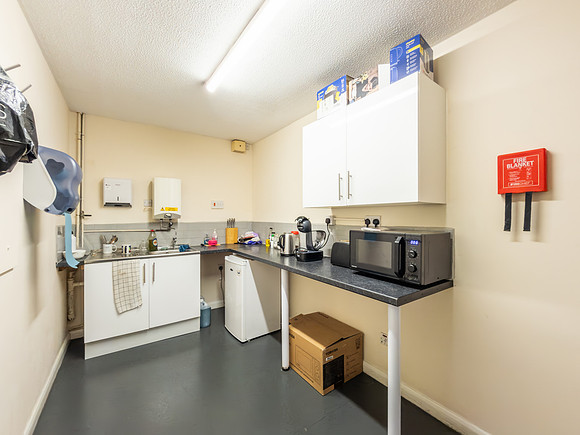 Peartree Lane Industrial Estate_200