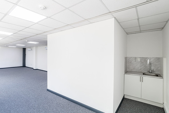 Unit 11 Carters Lane 092