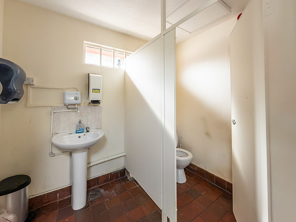 Peartree Lane Industrial Estate_211