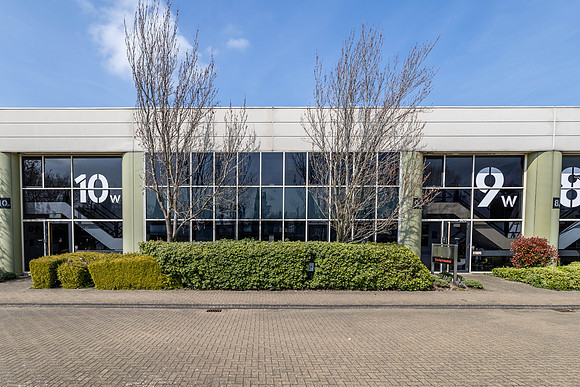 9-10 Woodshots Meadow - Watford-39