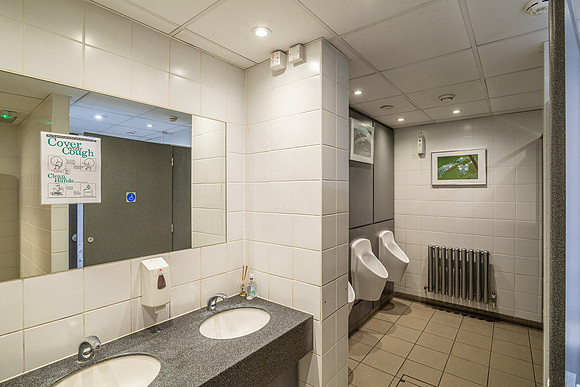 Oncology House, Crawley 093