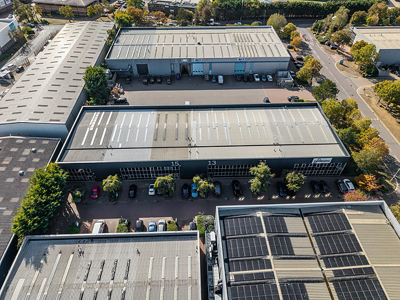 Main units drone shots - Abingdon Business Park-27