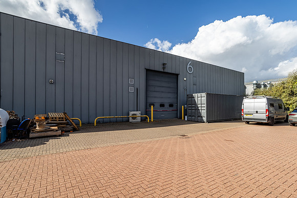 Estate shots - Abingdon Business Park-38