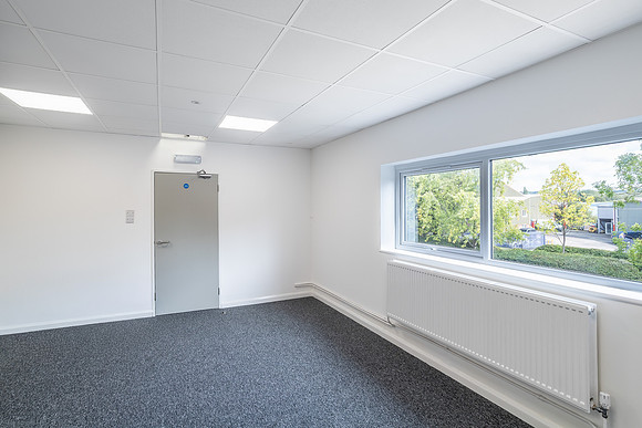 Peartree Lane Industrial Estate_221