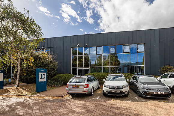 Estate shots - Abingdon Business Park-51