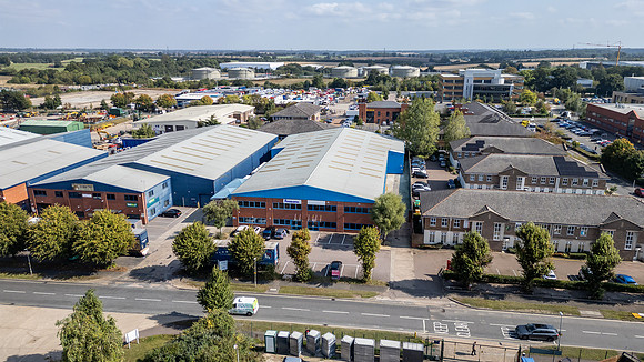 3 Maxted Road 103