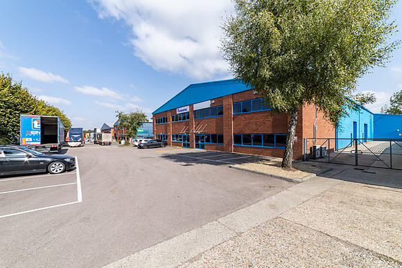 3 Maxted Road 031