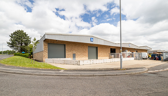 Unit 3a Canons Ind Park - Wolverton-11