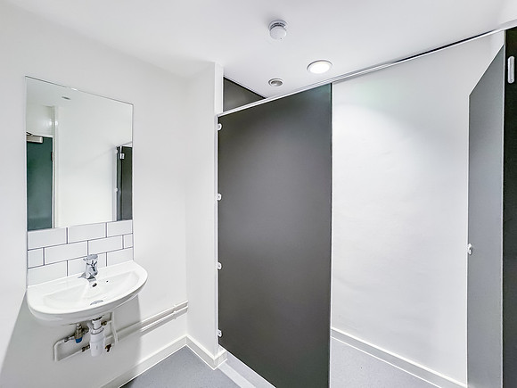 Unit 3a Canons Ind Park - Wolverton-53
