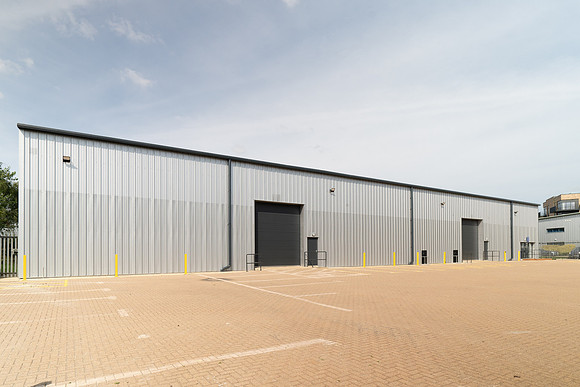 Stag Park, Ashford (Unit 1) 022