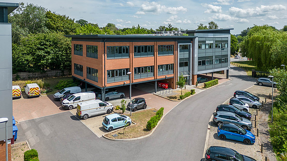 Lea Business Park 006