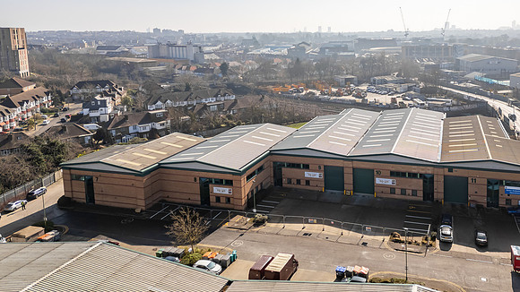 Falcon Park - Neasden-152