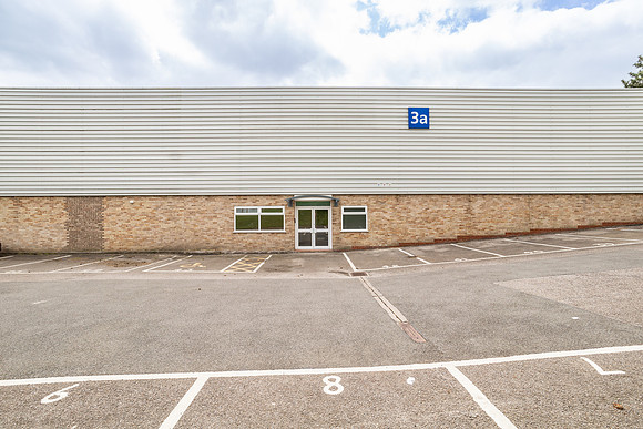 Unit 3a Canons Ind Park - Wolverton-21