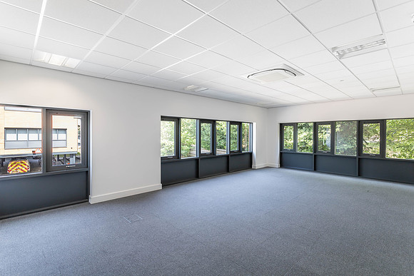 Lea Business Park 021
