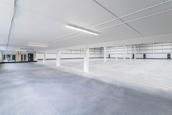 17-19 Great Western Industrial Park 007