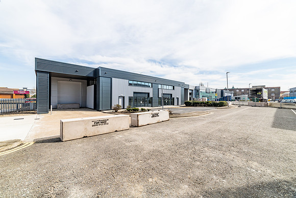 Units 2 and 3 - Oxgate Centre-39