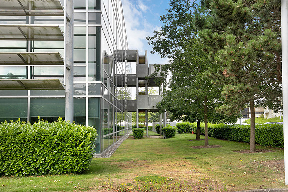 People Building  028