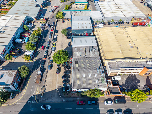 Wellington_Park_Ind_Estate123