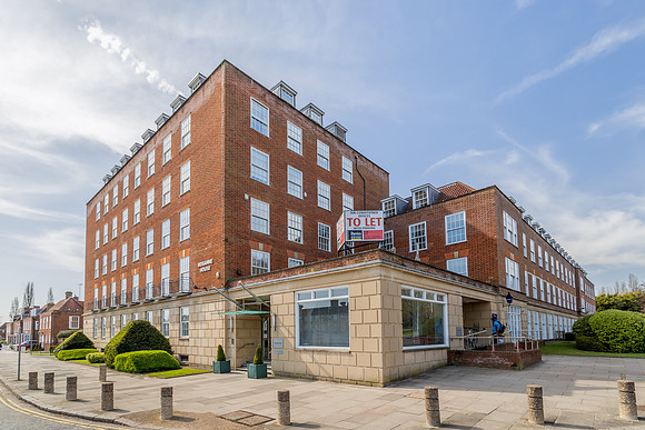Rosanne House 070