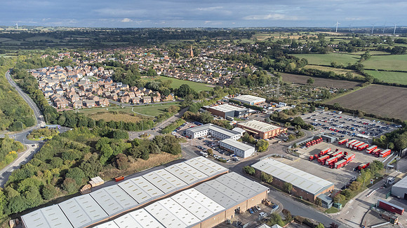Highbourne and Eldon House - Crick-76
