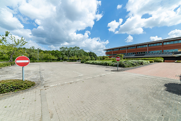Mercury_House_MK_104