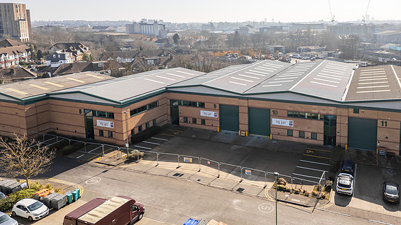 Falcon Park - Neasden-154