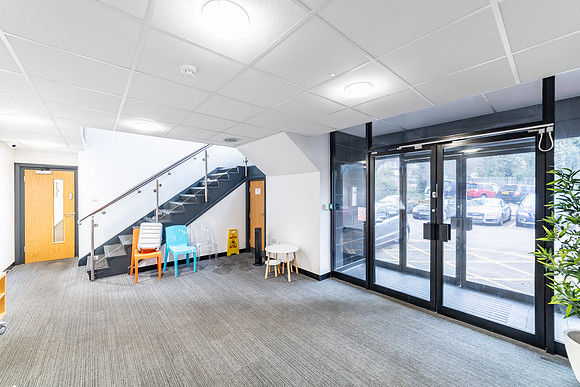 Righton_Hse_058
