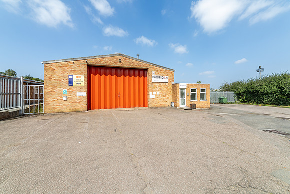 Commerce Way - Leighton Buzzard-19