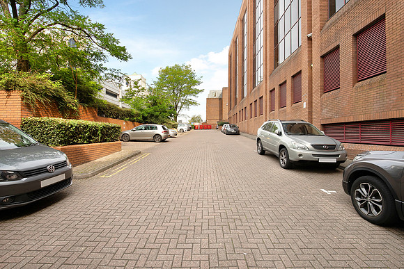 One Park Lane 110