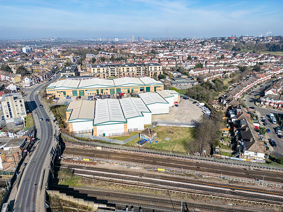 Falcon Park - Neasden-130