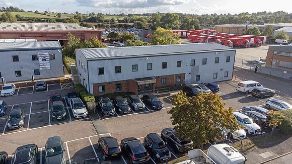 Highbourne and Eldon House - Crick-136