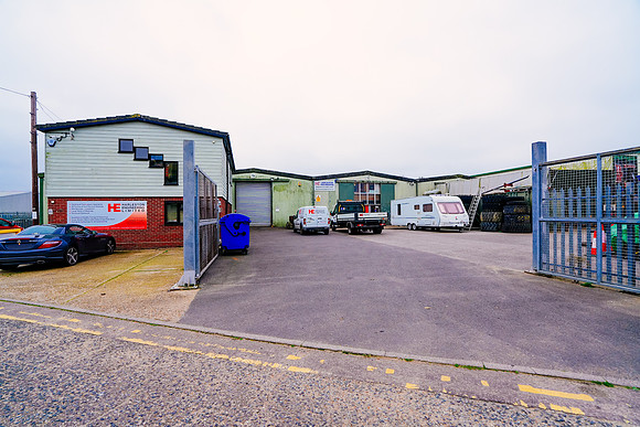 ELLOUGH-36
