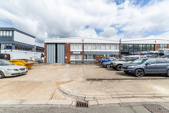 Units 5 - 12a -14 - Eldon Way Ind Biggleswade 007