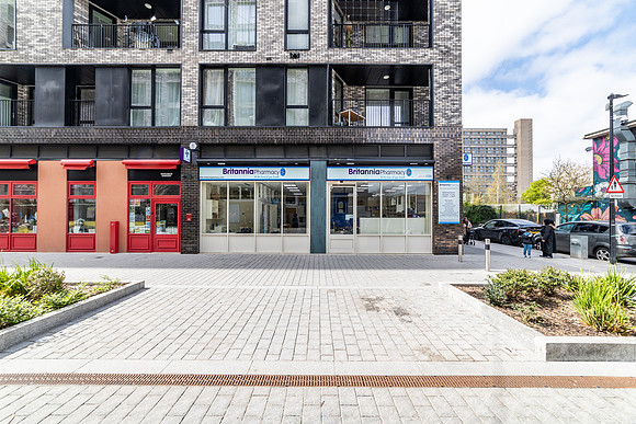 Aberfeldy_Sq_011