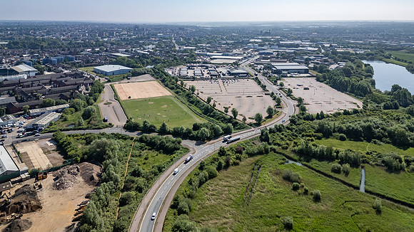 Edgar Mobbs Way Ross Road 005