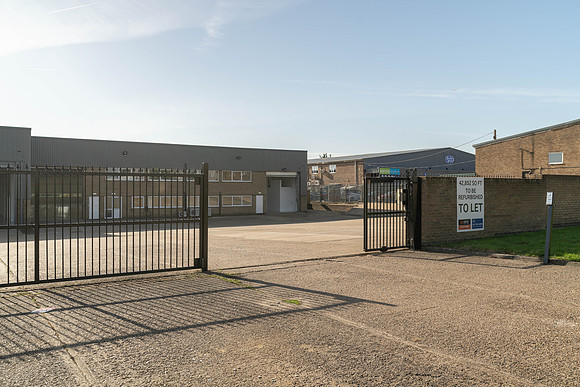Caxton Road 030