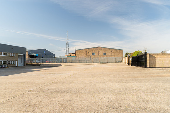 Caxton Road 038
