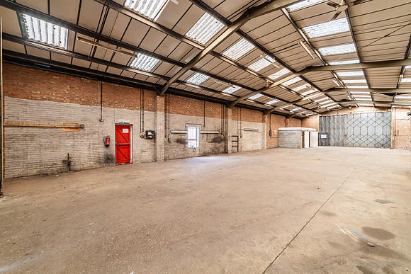 Commerce Way - Leighton Buzzard-44
