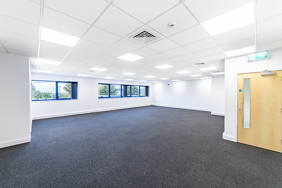 3 Maxted Road 035