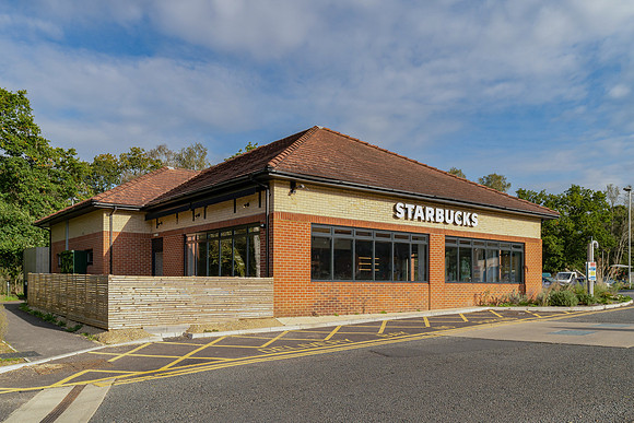 Lipshook-starbucks-06623