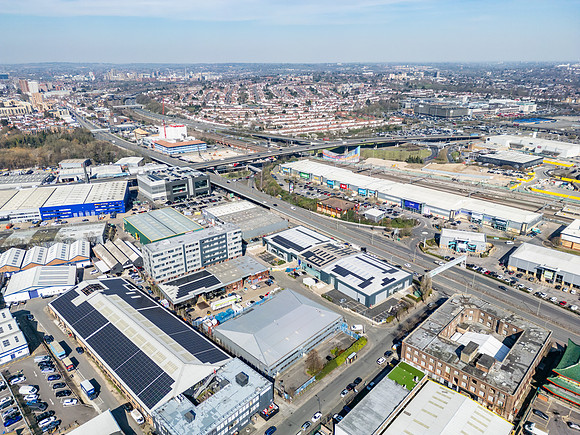 Units 2 and 3 - Oxgate Centre-84