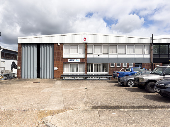 Units 5 - 12a -14 - Eldon Way Ind Biggleswade 009