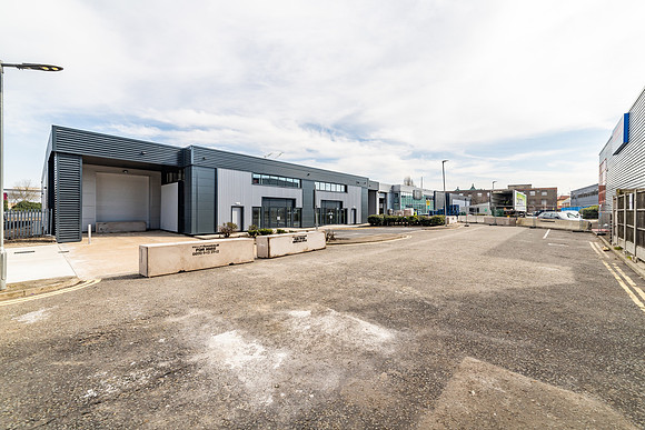 Units 2 and 3 - Oxgate Centre-37