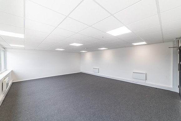 Units 5 - 12a -14 - Eldon Way Ind Biggleswade 032