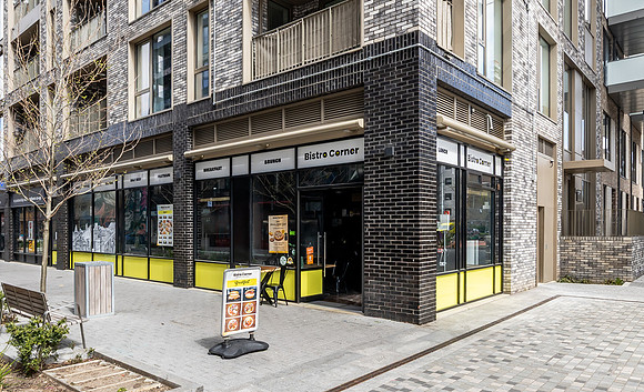 Aberfeldy_Sq_024