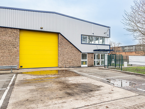 Unit 14 Trident Ind Estate 047