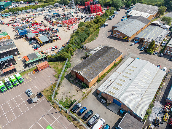 Commerce Way - Leighton Buzzard-82