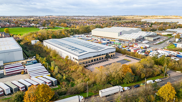 Unit 16 Ashby Park-8