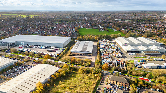 Unit 16 Ashby Park-24