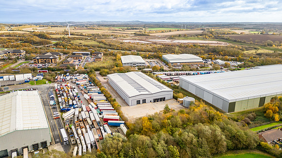 Unit 16 Ashby Park-39